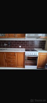 Kuchyňa z masívneho dreva - 4