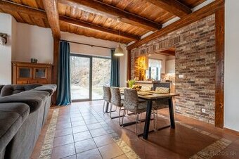 Výnimočný rodinný dom v blízkosti lyžiarskeho strediska, Laz - 4
