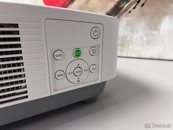 NEC P502HL-laser 5000ANSI lum,1920x1080,15 000:1-stav nového - 4