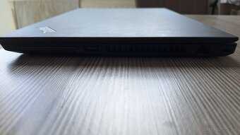 Lenovo Thnkpad T495 - 4