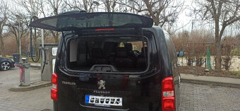 Peugeot Traveller Business VIP L3  EAT8 - 4