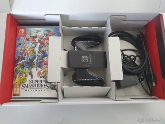 Nintendo Switch Červeno-modrý s hrou Super Smash Bros. - 4