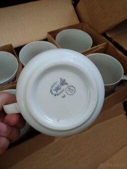 Porcelánové poháre - - 4