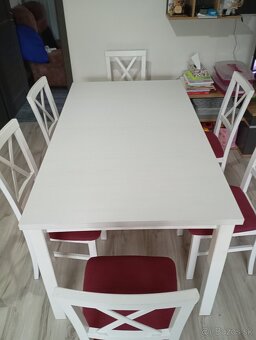 Jedálenský stôl a 6 ks stolička - 4