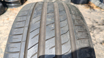 Letné pneu 225/35 ZR19 --- NEXEN - 4