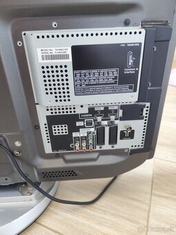 Panasonic 105cm - 4