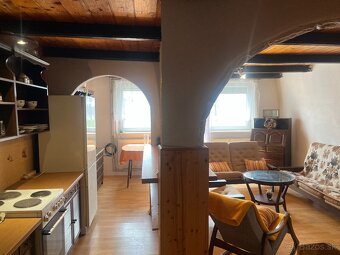 Krásna chata s veľkým pozemkom - 4