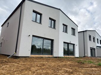 Rodinne dvojdomy - 4