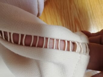 Šaty zn. Mango so zaujímavou aplikáciou - 4