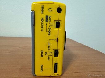Walkman SANYO M GR78 - 4