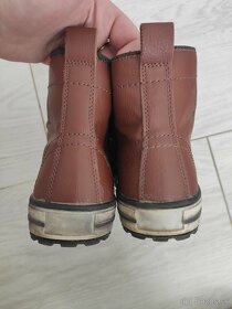 Prechodné koženkové topánky - 4