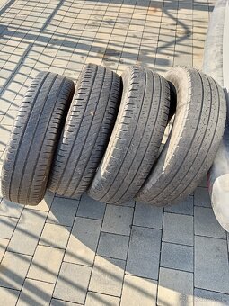 Predám pneumatiky 205/75R16C - 4