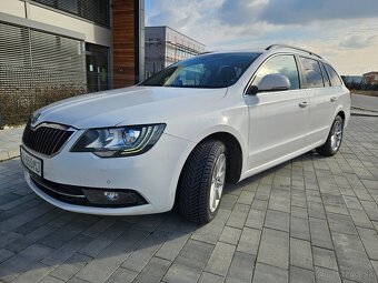ŠKODA Superb facelift combi 2.0tdi - 4