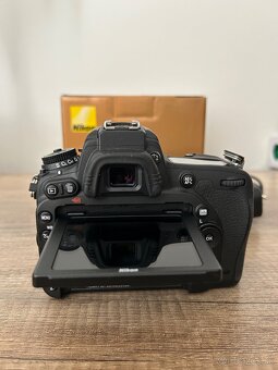 Nikon D750 - 4