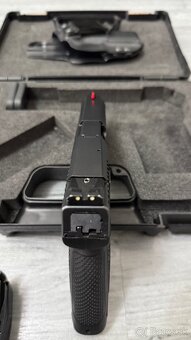 CZ P10 C - 4