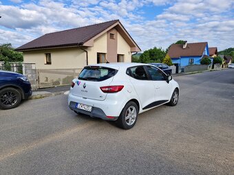 Renault clio 1.5 dCi r.v 2012 - 4