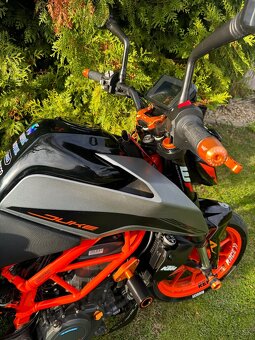 KTM DUKE 390 - 4