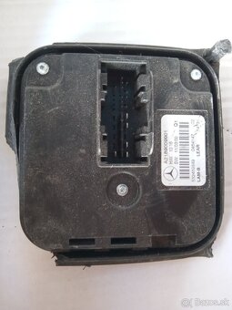 Mercedes C (w204) facelift - diely svetiel - 4