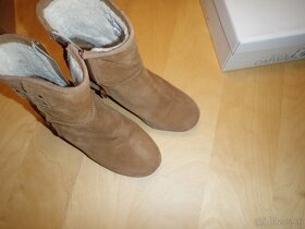 hnědé semišové značkové - vel. 38 - 4