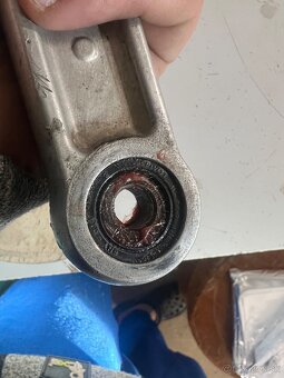 Zadný tlmič Yamaha - 4