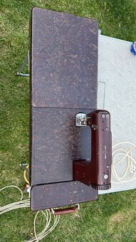 Vintage elektrický šijací stroj MEWA Freia - 4