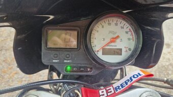Yamaha r6 - 4
