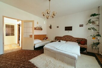 4i RODINNÝ DOM, HOLÍČ, Potočná ulica - 4
