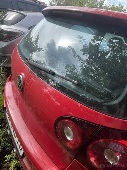 Na predaj VOLKSWAGEN Golf GTI 2,0 turbo benzín - 4