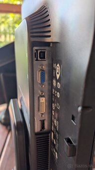 HP monitor - 4