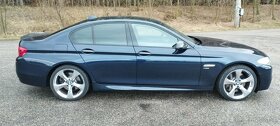 BMW Rad 5 550i xDrive, 300kW, A8, 4d. - 4
