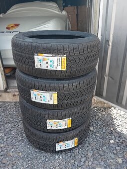 235/50R19 103H Pirelli Scorpion Winter - 4