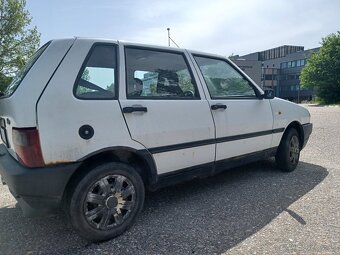 Fiat Uno 1985 - štýlová klasika s dušou - 4