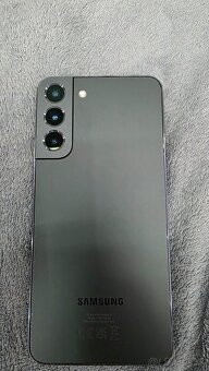 Samsung Galaxy S22+ 256Gb - 4