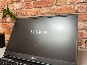 LENOVO Legion 5\i5 10300H\16GB\RTX 2060\SSD\144Hz - 4