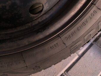 4xzimné pneu na diskoch Mirage MR-W562 215/55 R16 - 4