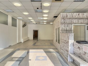 Na prenájom obchodné priestory – 135 m², Prievidza, Veľkonec - 4