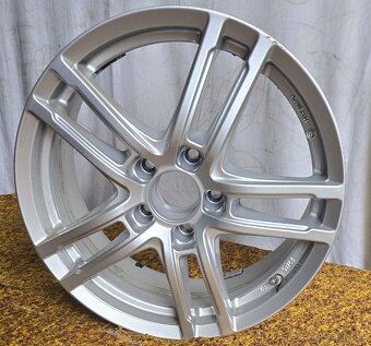 5x112,r17, Dezent, 7,5J,et36 - 4