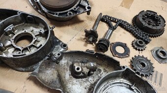 Predám motor ČZ 125t - 4