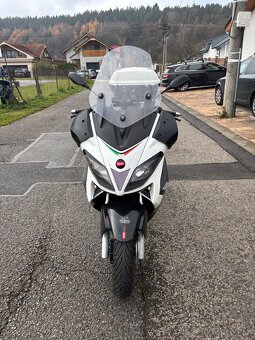 Aprilia sr max 125 - 4