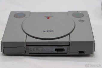 PlayStation Classic Mini + 2 ovládače - 4