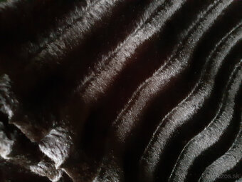 MLE Collection čierny kožuch umelý XS - 4