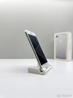 iPhone 7 SILVER NOVÁ BATÉRIA 100% - 4