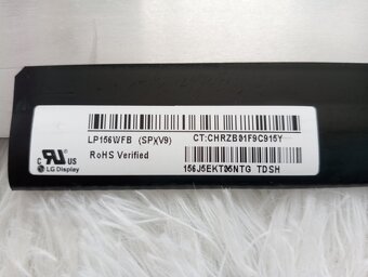 predám 15.6" LED SLIM displej 30pin eDP - LP156WFB - 4