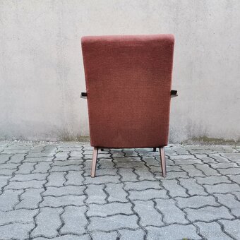 Retro kreslo Interier Praha Smidek - 4