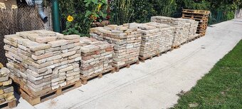 Šamotove tehly, staré tehly, značene - 4