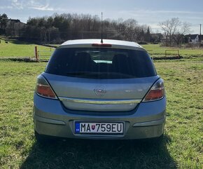 Opel Astra H Classic - 4
