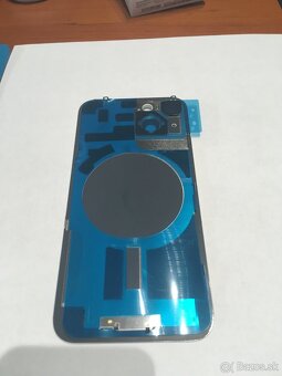 iPhone 14 zadné sklo - 4