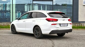 Hyundai i30 CW 1.4i Family - 4