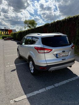 Ford Kuga 2.0 TDCi AWD 120 kW r.v. 2013 automat - 4