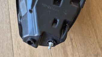 Lave predne svetlo pre Tesla Model 3 - 4